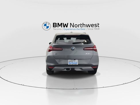 New 2026 BMW X3 xDrive30i w/ Premium Package AWD/4WD image 2