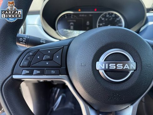 Certified 2025 Nissan Versa SV FWD image 25