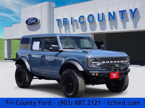 Used 2025 Ford Bronco Badlands AWD/4WD image 1