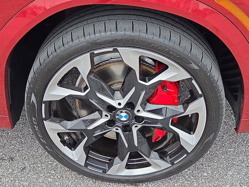 Used 2024 BMW X2 xDrive28i w/ Premium Package image 7