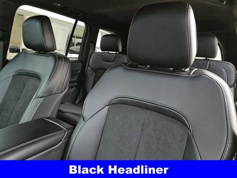 New 2025 Jeep Grand Cherokee Laredo RWD image 22