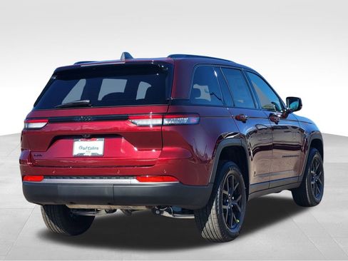 New 2026 Jeep Grand Cherokee Altitude AWD/4WD image 7