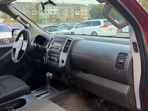 Used 2015 Nissan Frontier S RWD image 14
