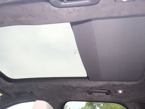 New 2026 Jaguar F-PACE R-Dynamic S image 23