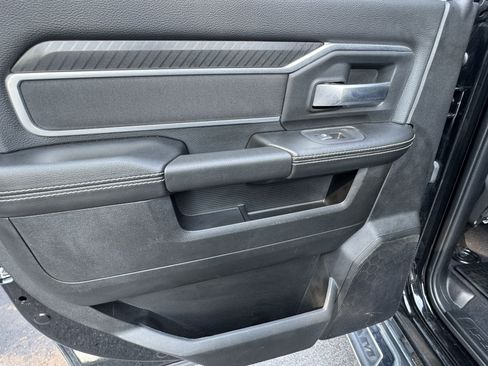 Used 2025 RAM 2500 Big Horn AWD/4WD image 21