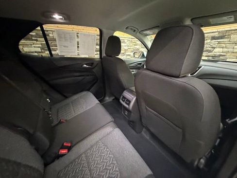 Used 2024 Chevrolet Equinox LT AWD/4WD image 32