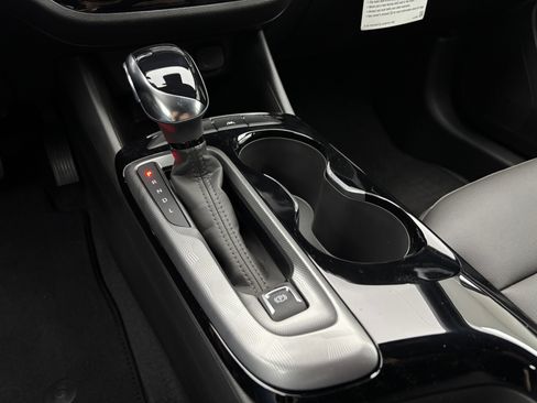 New 2026 Buick Envista Sport Touring w/ Convenience I Package FWD image 25