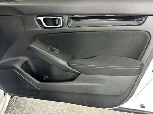 Used 2022 Honda Civic EX image 32