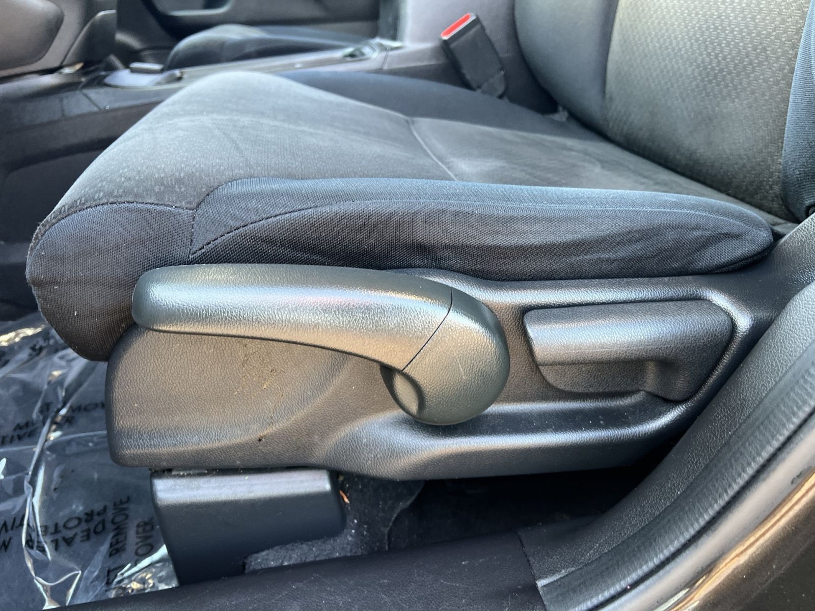 Used 2015 Honda CR-V LX image 14