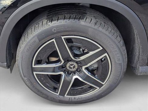 New 2026 Mercedes-Benz GLC 300 4MATIC image 9