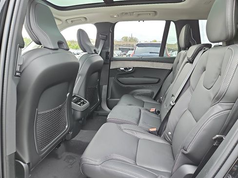 New 2026 Volvo XC90 B6 Ultra w/ Protection Package AWD/4WD image 8
