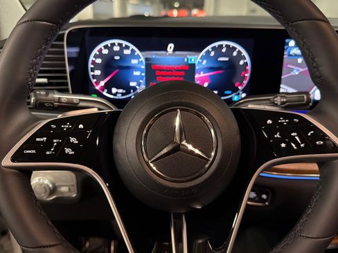 New 2026 Mercedes-Benz GLE 350 4MATIC image 23