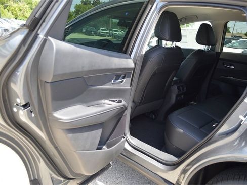 New 2025 Nissan Murano SV image 21