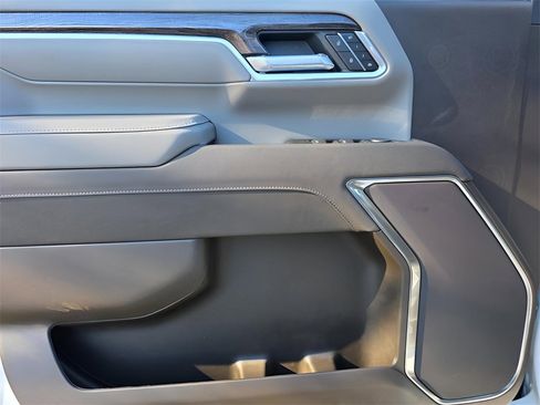 New 2026 Chevrolet Silverado 3500 LTZ image 20