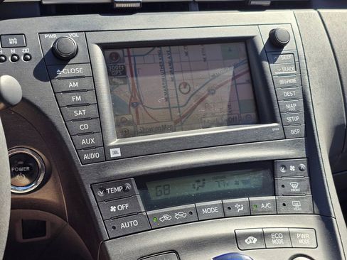Used 2010 Toyota Prius Five FWD image 24