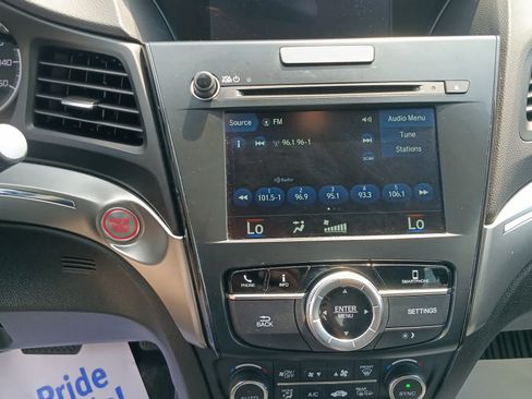 Used 2022 Acura ILX w/ Premium Package FWD image 13