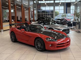 Used 2003 Dodge Viper SRT-10 RWD video 3