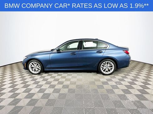 Used 2025 BMW 330i xDrive Sedan w/ Premium Package AWD/4WD image 5