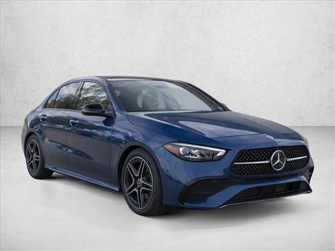 Used 2024 Mercedes-Benz C 300 Sedan image 3