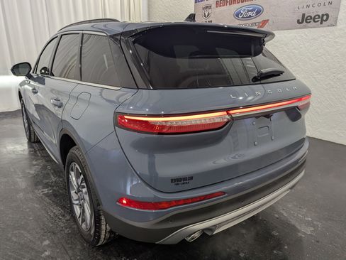 Used 2026 Lincoln Corsair Premiere image 8