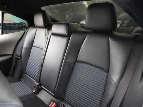 Used 2020 Toyota Corolla SE FWD image 12