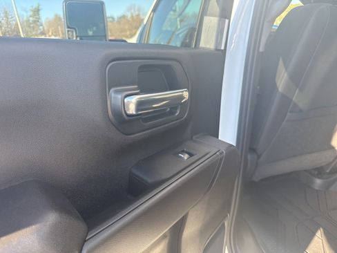 New 2026 Chevrolet Silverado 2500 Custom w/ Custom Value Package image 12