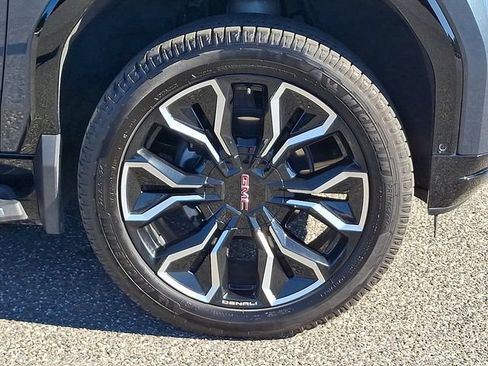 Used 2026 GMC Sierra EV Denali AWD/4WD image 27