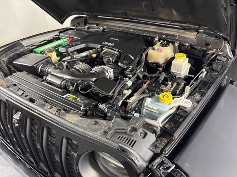 Used 2020 Jeep Gladiator Rubicon AWD/4WD image 48