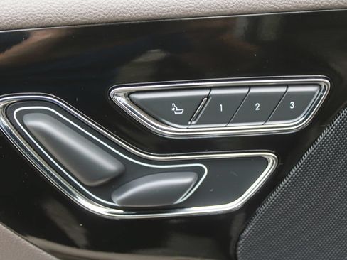 Used 2021 Lincoln Aviator Reserve w/ Equipment Group 201A AWD/4WD image 23