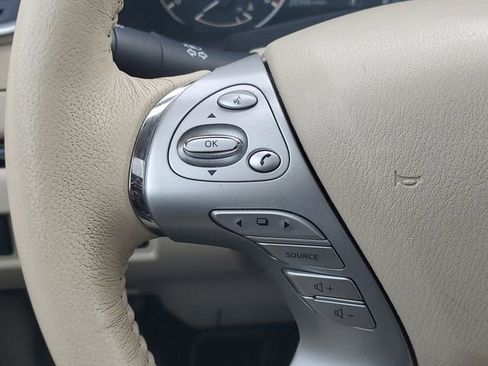 Used 2017 Nissan Murano SL image 23