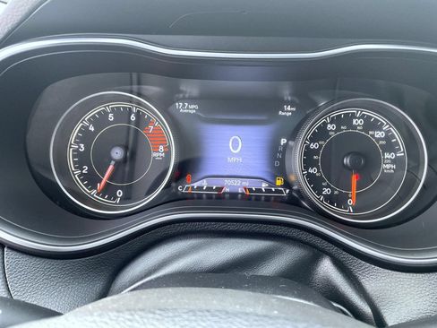 Used 2020 Jeep Cherokee Limited AWD/4WD image 15
