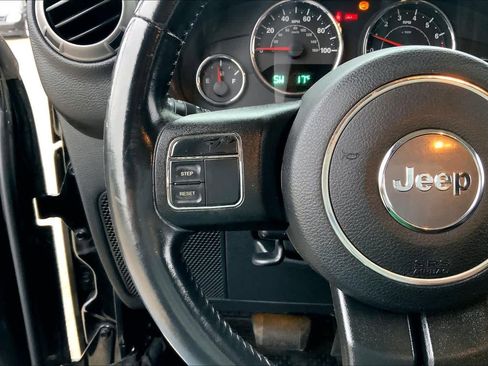 Used 2016 Jeep Wrangler Sport w/ Quick Order Package 24S AWD/4WD image 19