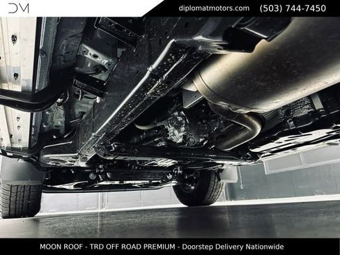 Used 2025 Toyota 4Runner TRD Off-Road Premium AWD/4WD image 51