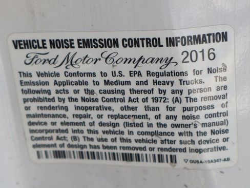 Used 2016 Ford F550 2WD Regular Cab Super Duty image 37