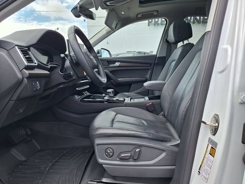 Used 2021 Audi Q5 2.0T Premium Plus w/ Premium Plus Package AWD/4WD image 13