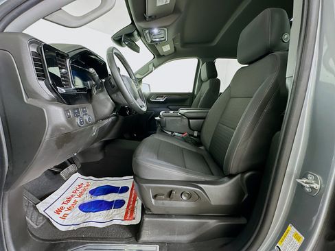 Used 2023 Chevrolet Silverado 1500 LT image 13