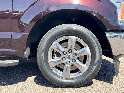 Used 2018 Ford F150 XLT w/ Equipment Group 302A Luxury image 18