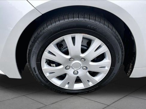Certified 2020 Toyota Corolla LE FWD image 11