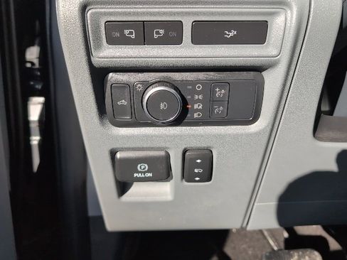 Used 2022 Ford F150 XLT w/ Equipment Group 302A High image 11