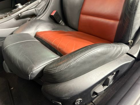 Used 2012 BMW M3 Convertible image 17