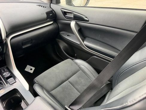 Used 2024 Mitsubishi Eclipse Cross SE AWD/4WD image 16