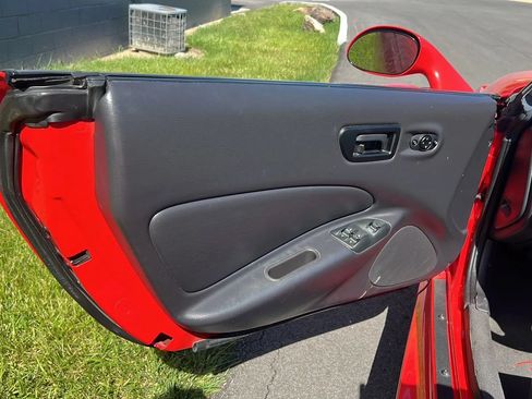 Used 1999 Plymouth Prowler RWD image 10