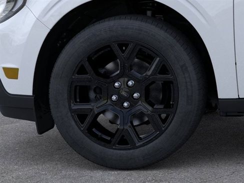 New 2025 Ford Maverick XLT w/ XLT Luxury Package AWD/4WD image 20