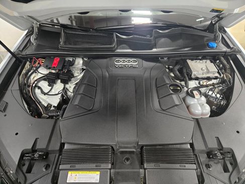 Used 2018 Audi Q7 3.0T Prestige image 22