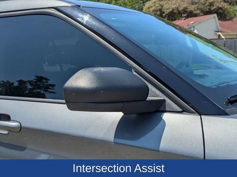 Certified 2025 Ford Explorer Active w/ Active Comfort Package RWD image 12