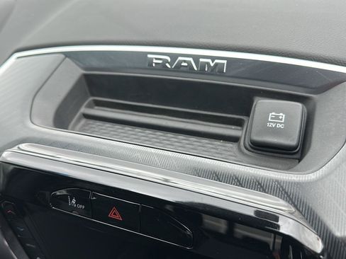 Used 2025 RAM 1500 Big Horn AWD/4WD image 38