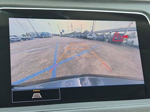 Used 2023 Cadillac XT4 Luxury FWD image 14