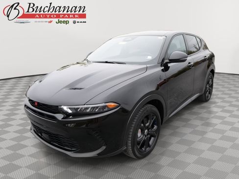 Used 2024 Dodge Hornet R/T w/ R/T Blacktop Package AWD/4WD image 1