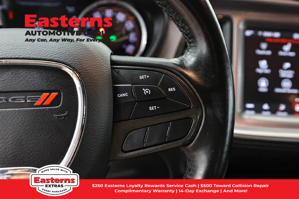 Used 2022 Dodge Challenger SXT w/ Plus Package RWD image 17