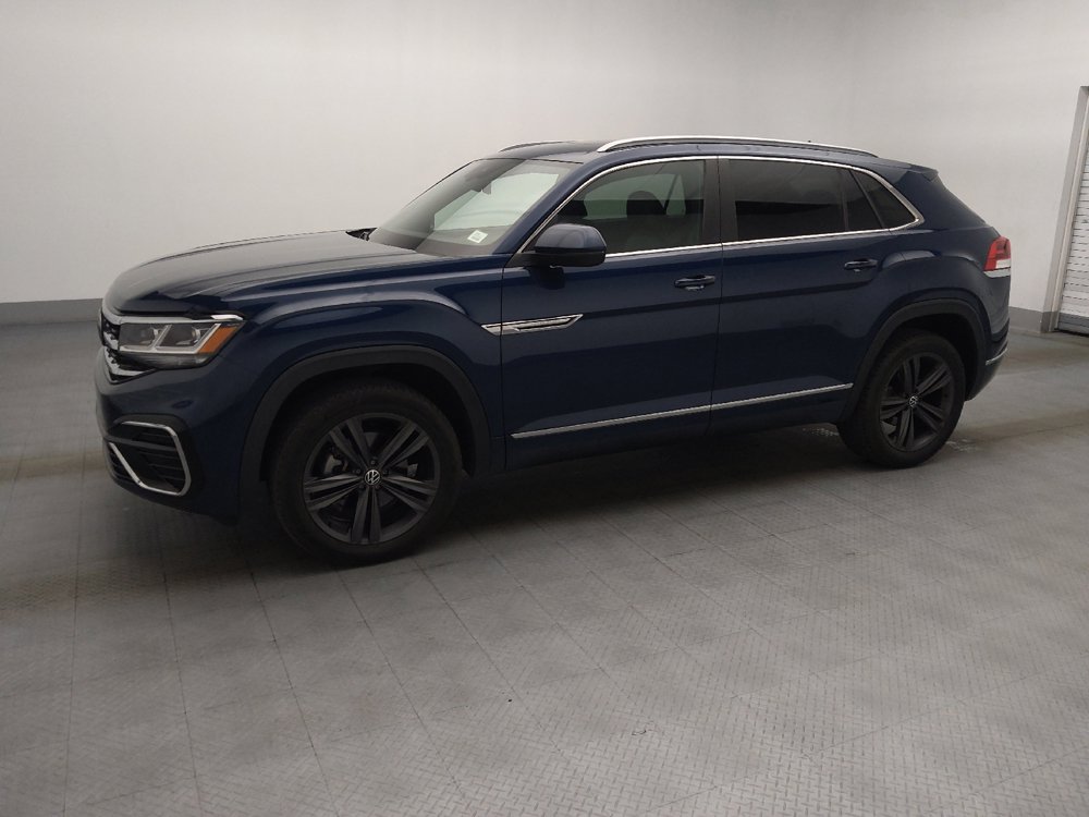 Used 2022 Volkswagen Atlas Cross Sport SEL R-Line AWD/4WD image 2